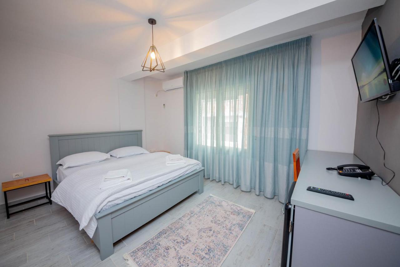 Chambre Double avec Fenêtre